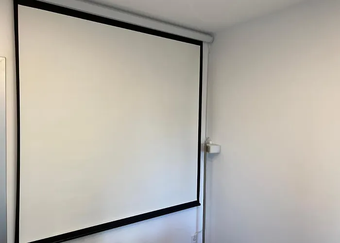 Fancy Penthouse With Lakeview W10 ブカレスト