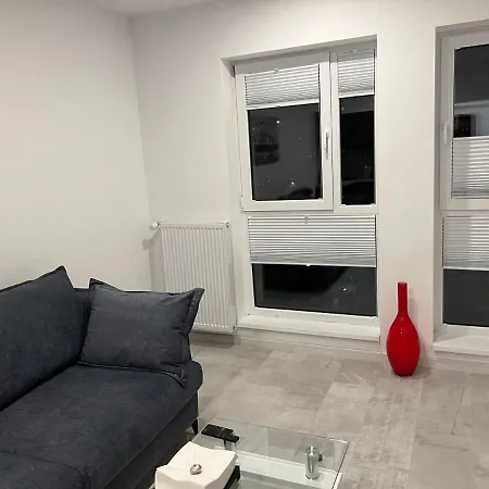 Апартаменти Fancy Penthouse With Lakeview W10