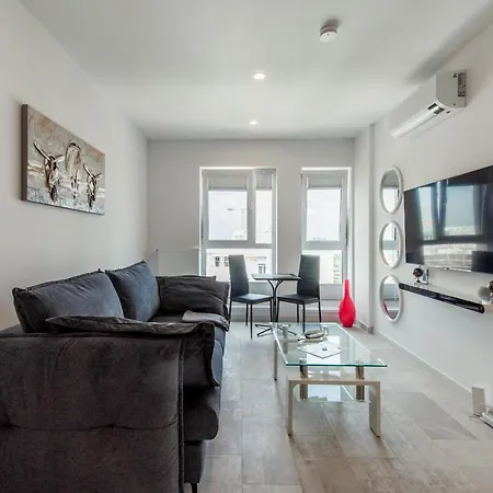 Fancy Penthouse With Lakeview W10 *